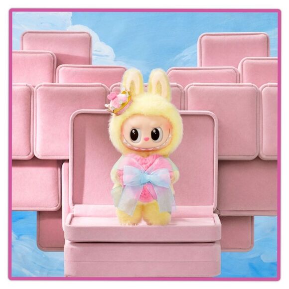 Labubu Let’s Checkmate Series - The Monsters Vinyl Plush Hanging Card - Picture 11 of 14